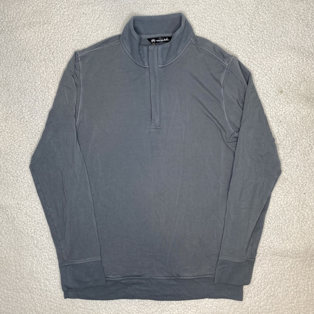 Travis Mathew Grey 1/4 Zip Pullover: Size Medium